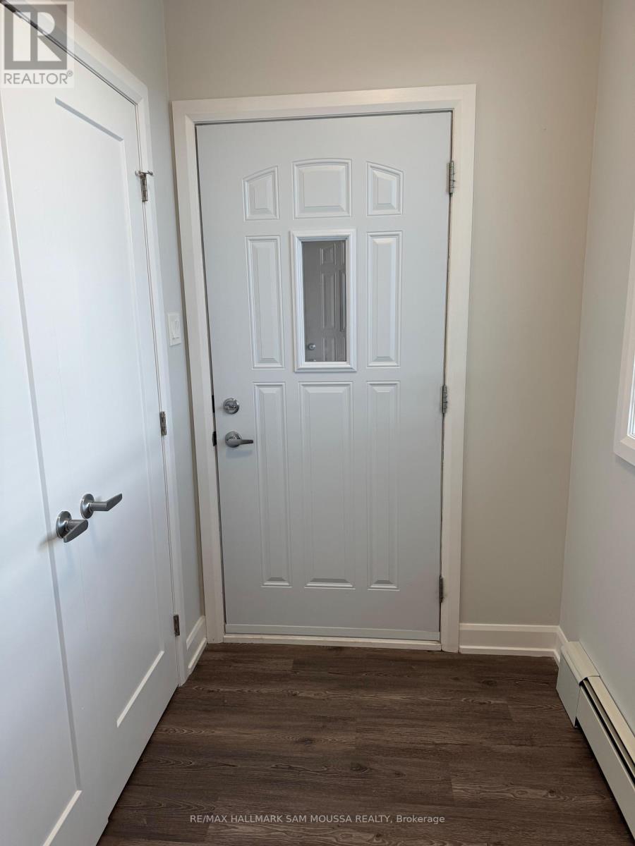 4 - 39 Senators Gate Drive, Perth, Ontario K7H 0B5 - Photo 2 - X12544222