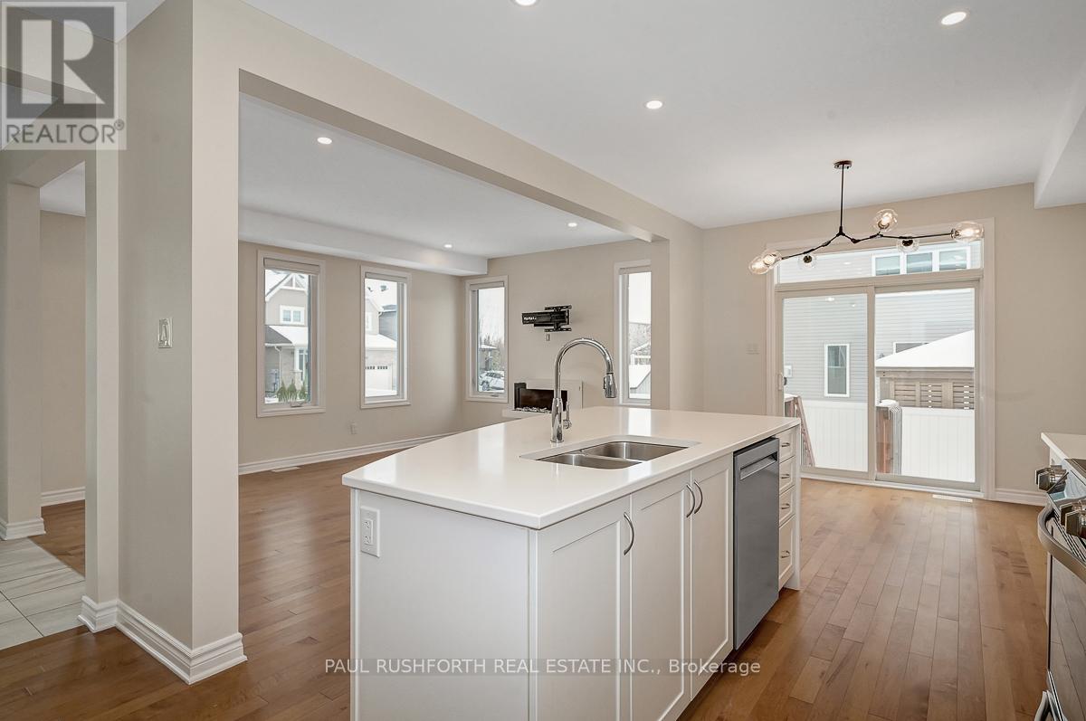 115 Discovery Crescent, Ottawa, Ontario  K2S 0Z9 - Photo 12 - X12544238