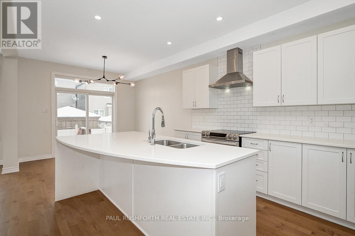 115 Discovery Crescent, Ottawa, Ontario  K2S 0Z9 - Photo 13 - X12544238