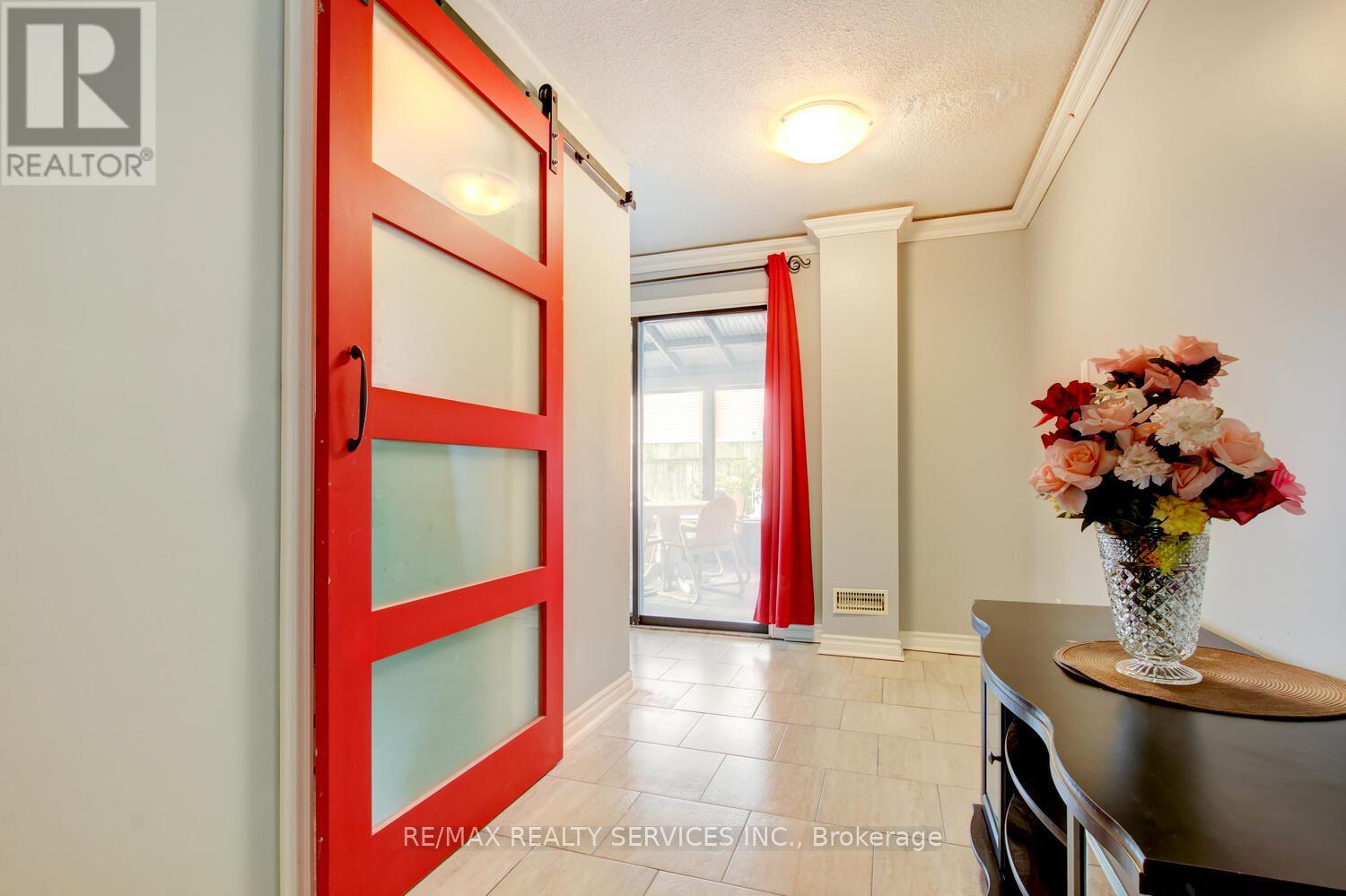 19 Nutmeg Street, Brampton, Ontario  L6S 4A7 - Photo 29 - W12544108