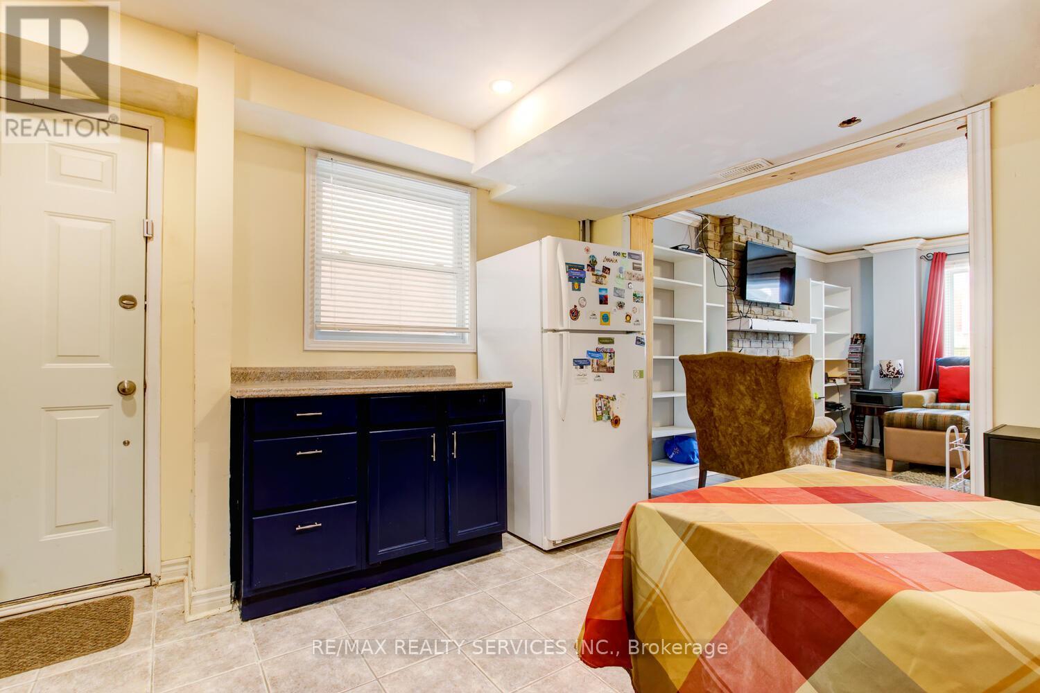 19 Nutmeg Street, Brampton, Ontario  L6S 4A7 - Photo 39 - W12544108