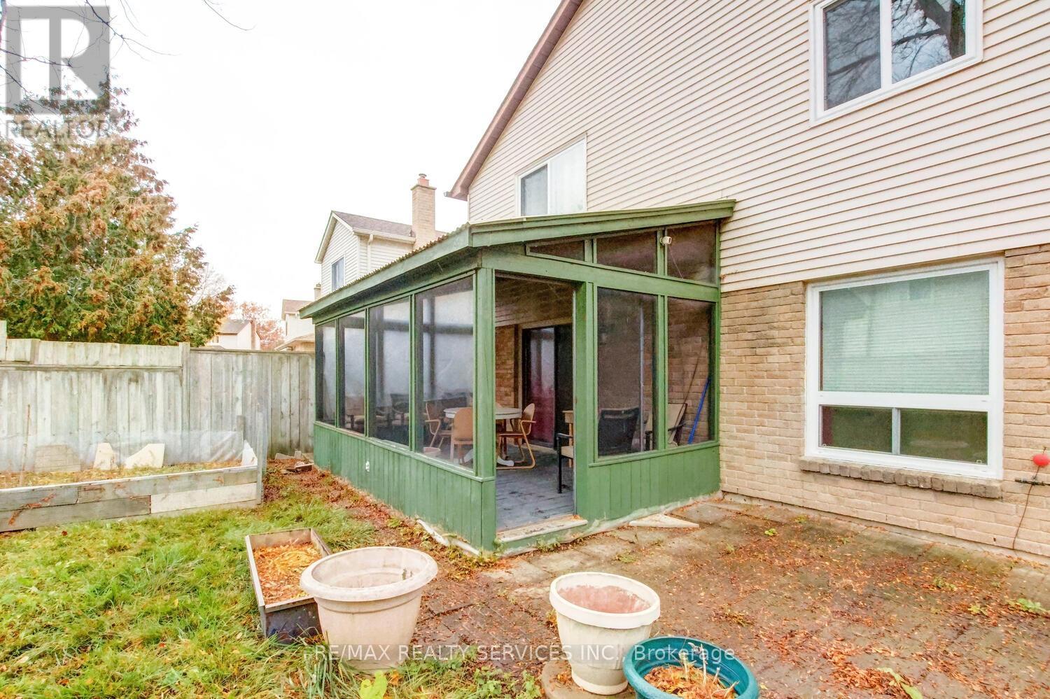 19 Nutmeg Street, Brampton, Ontario  L6S 4A7 - Photo 44 - W12544108