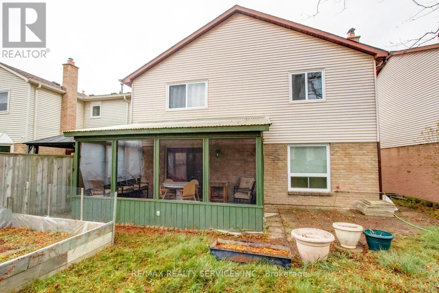 19 Nutmeg Street, Brampton, Ontario  L6S 4A7 - Photo 45 - W12544108