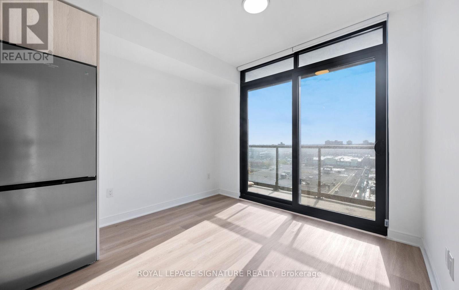 622 - 86 Dundas Street E, Mississauga, Ontario  L5A 1W4 - Photo 13 - W12544124