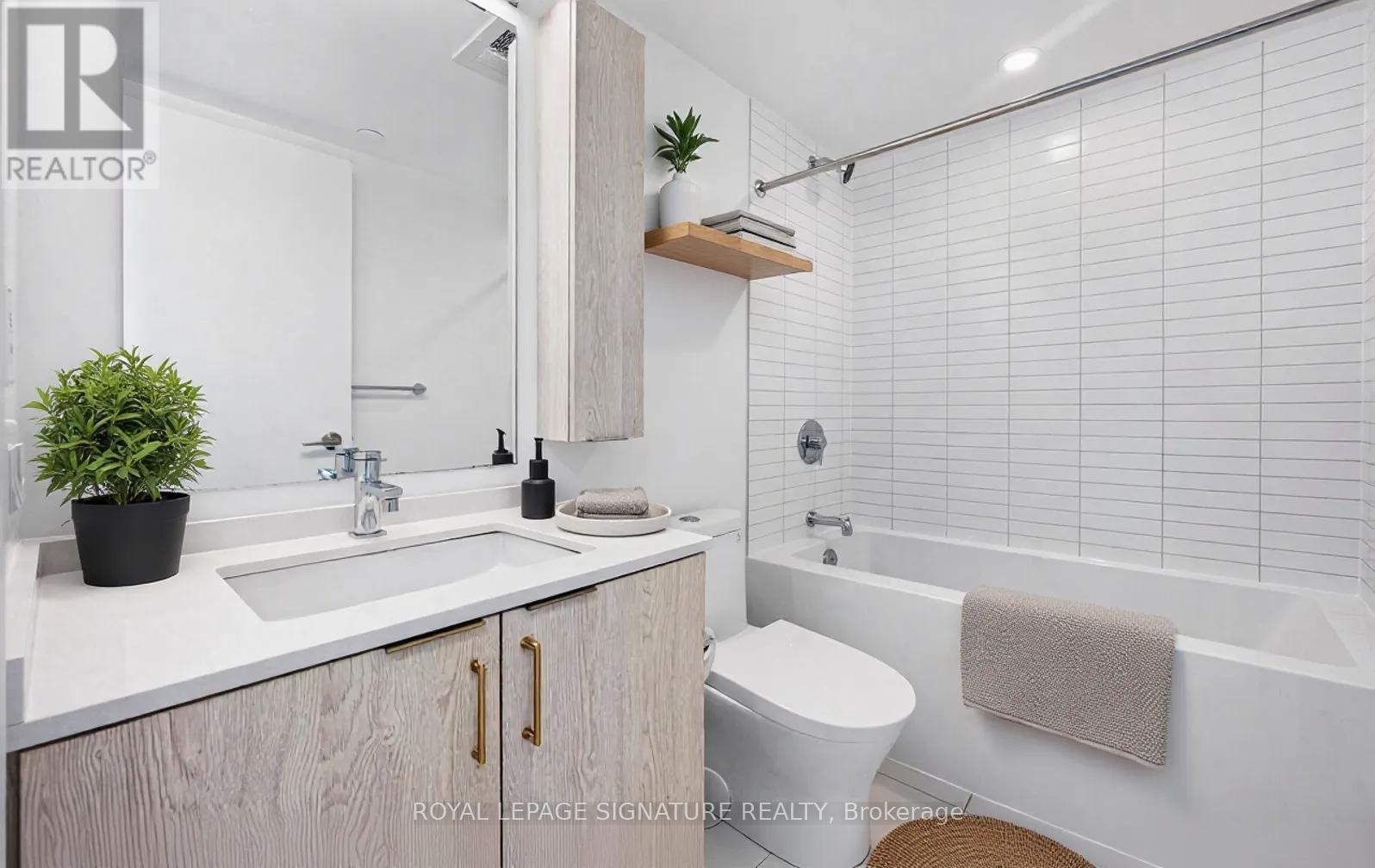 622 - 86 Dundas Street E, Mississauga, Ontario  L5A 1W4 - Photo 20 - W12544124