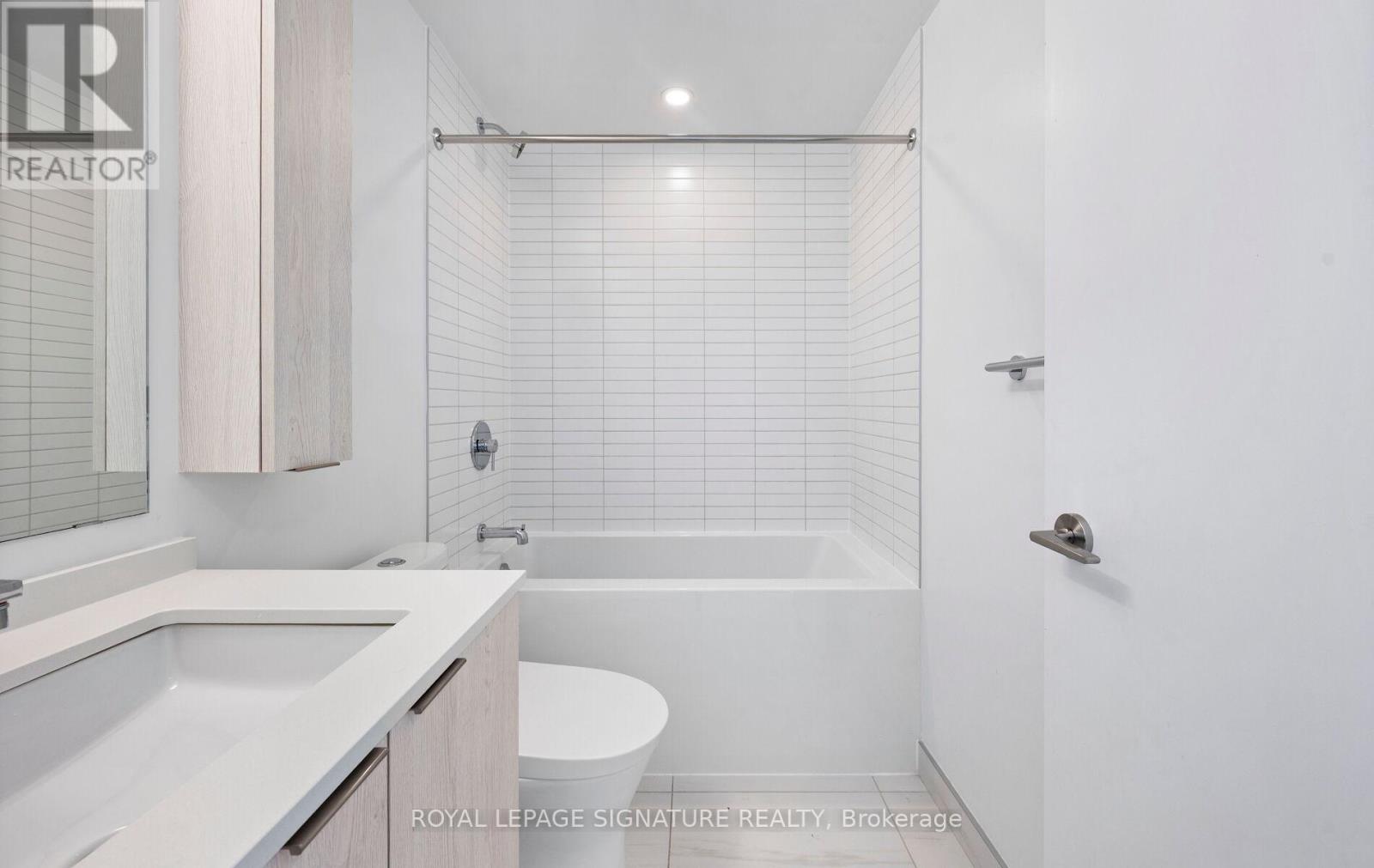 622 - 86 Dundas Street E, Mississauga, Ontario  L5A 1W4 - Photo 22 - W12544124