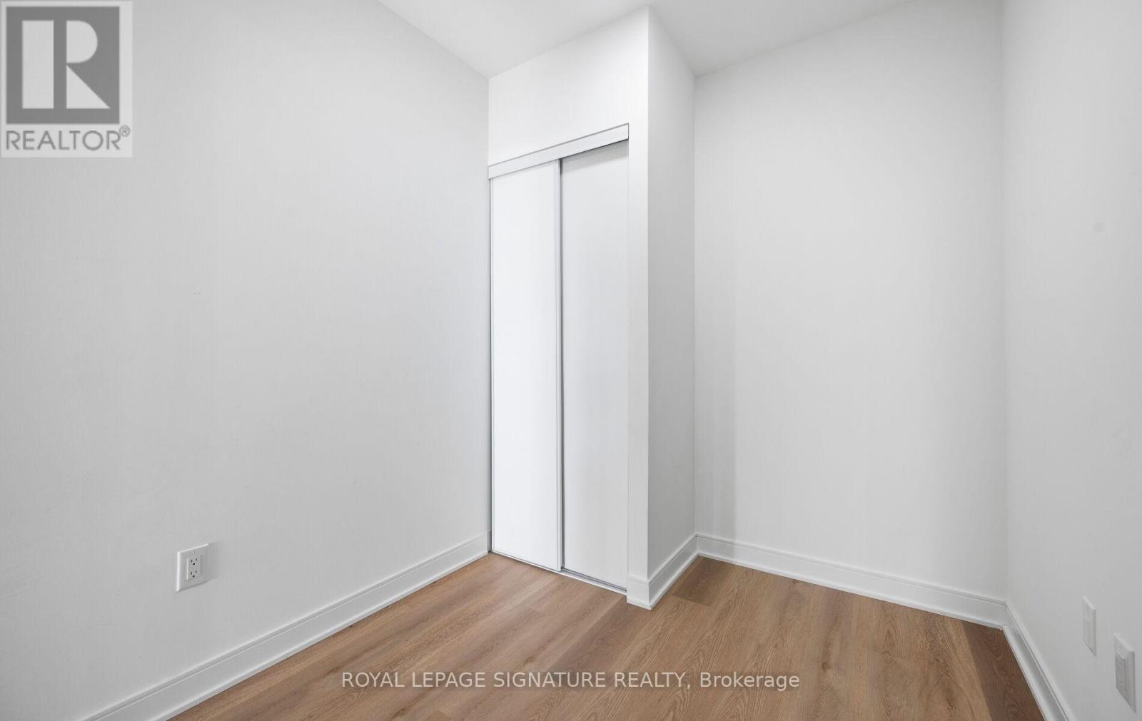 622 - 86 Dundas Street E, Mississauga, Ontario  L5A 1W4 - Photo 35 - W12544124