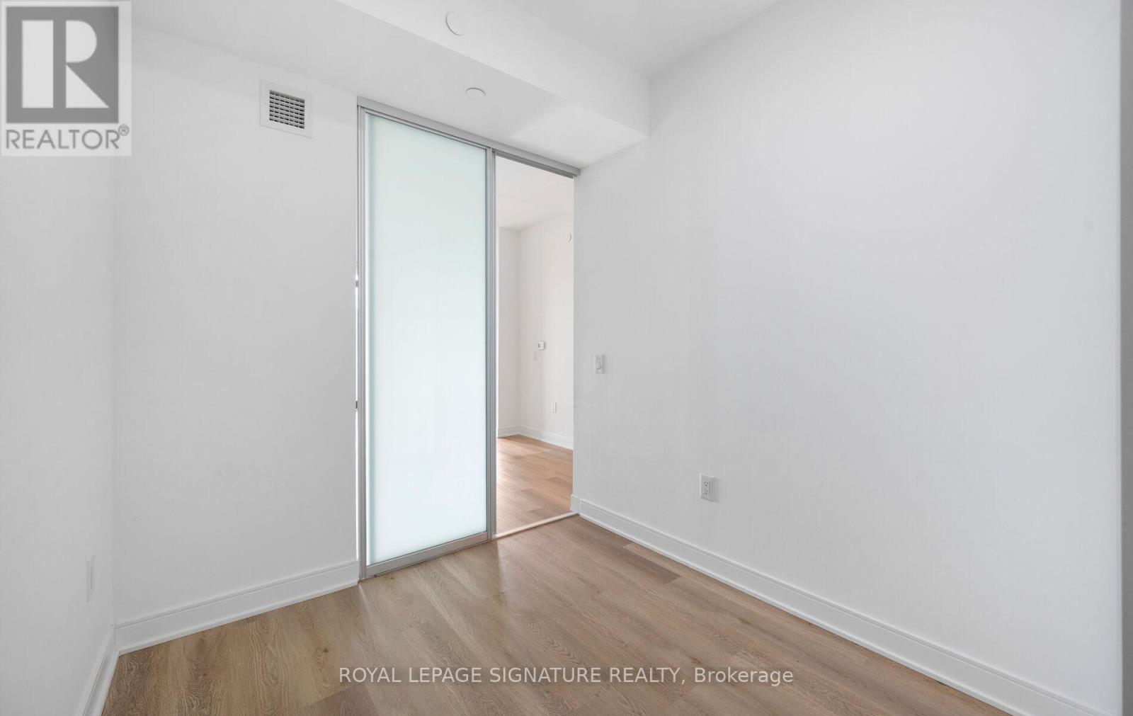 622 - 86 Dundas Street E, Mississauga, Ontario  L5A 1W4 - Photo 36 - W12544124