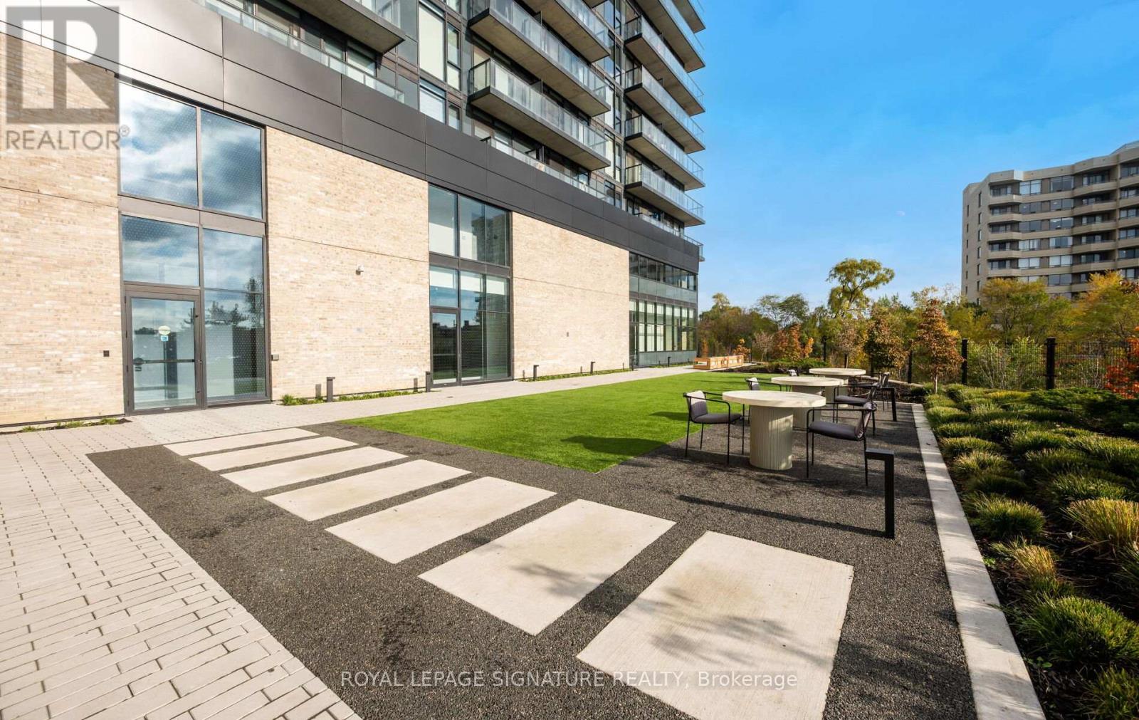 622 - 86 Dundas Street E, Mississauga, Ontario  L5A 1W4 - Photo 48 - W12544124