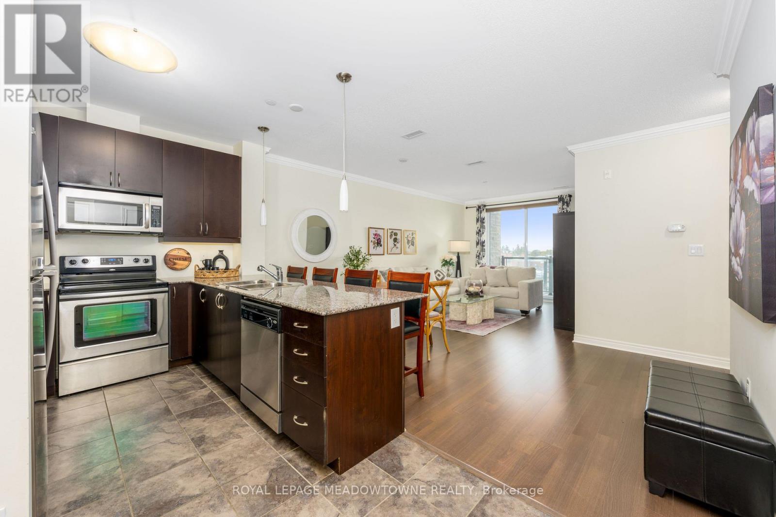 308 - 383 Main Street E, Milton, Ontario  L9T 8K8 - Photo 6 - W12544166