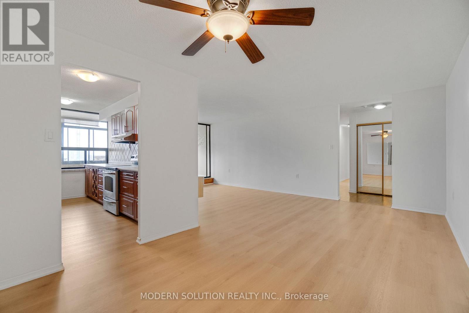 1604 - 18 Knightsbridge Road, Brampton, Ontario  L6T 3X5 - Photo 18 - W12544182