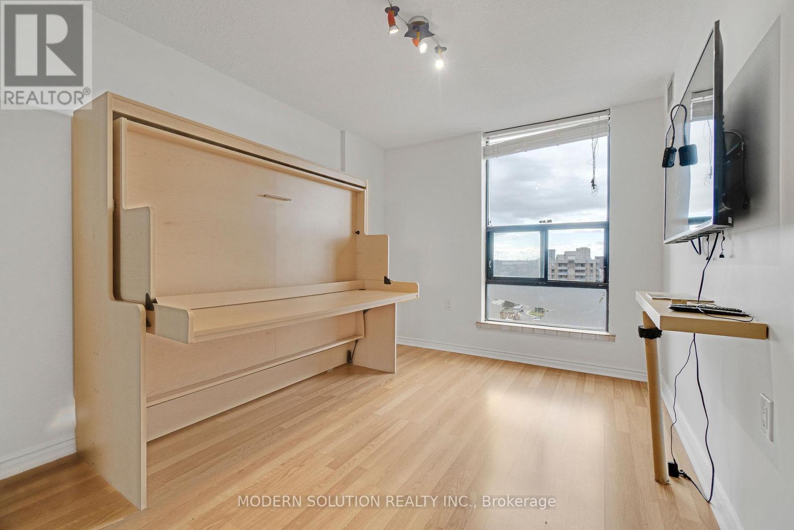 1604 - 18 Knightsbridge Road, Brampton, Ontario  L6T 3X5 - Photo 23 - W12544182