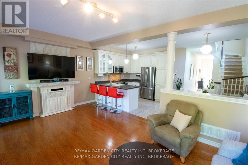 421 Queenston Street, St. Catharines, Ontario  L2P 2Y3 - Photo 19 - X12544236