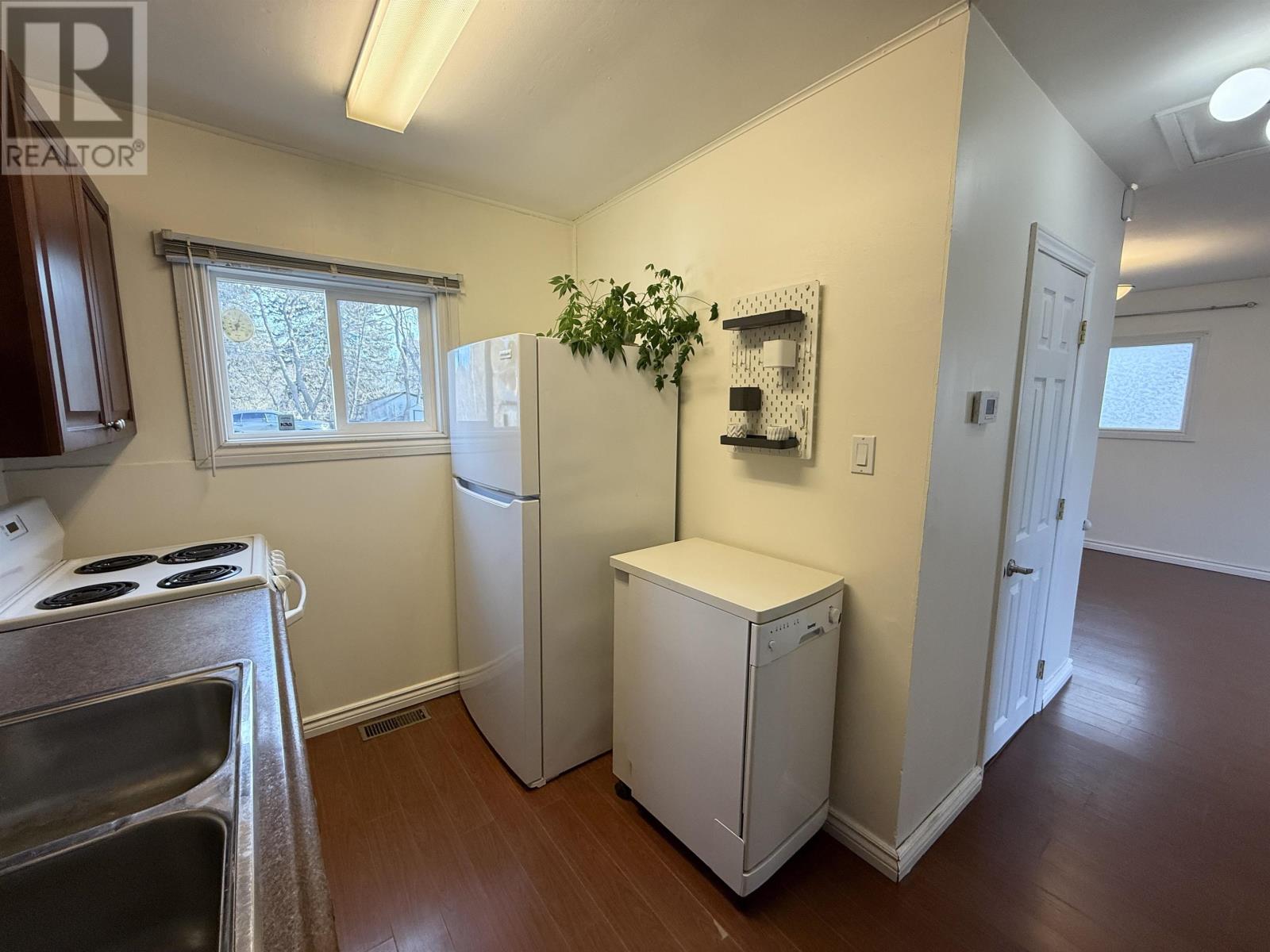 636 Vickers St N, Thunder Bay, Ontario  P7C 4B7 - Photo 12 - TB253479