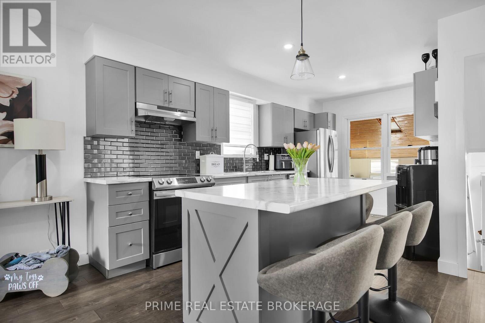 199 Vancouver Street, London East, Ontario  N5W 4R5 - Photo 10 - X12467775