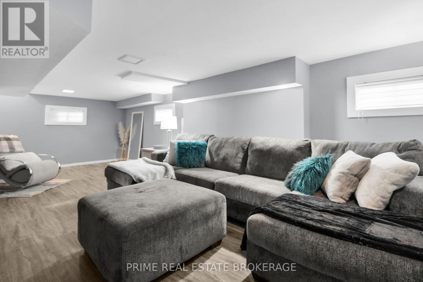 199 Vancouver Street, London East, Ontario  N5W 4R5 - Photo 30 - X12467775