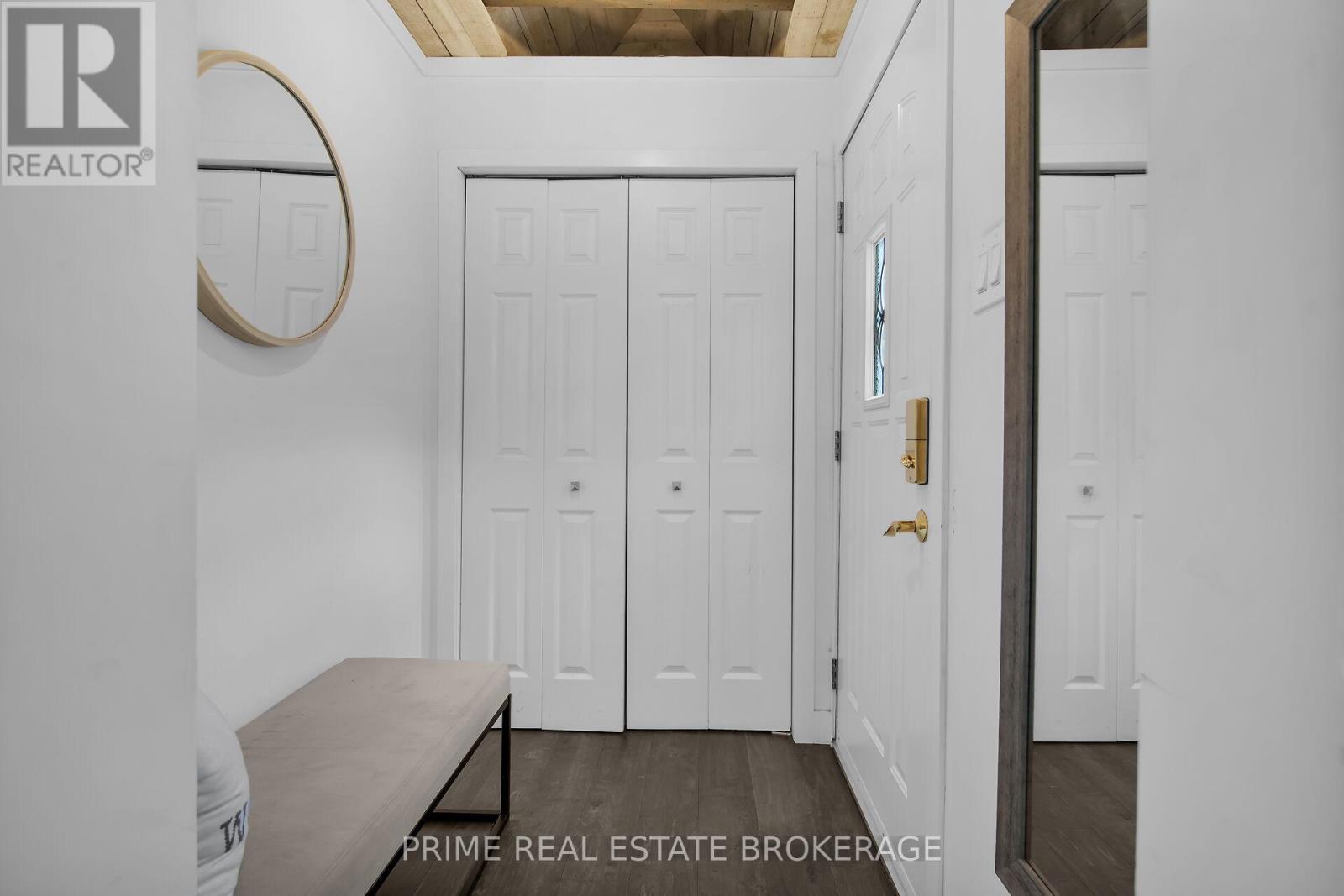 199 Vancouver Street, London East, Ontario  N5W 4R5 - Photo 3 - X12467775