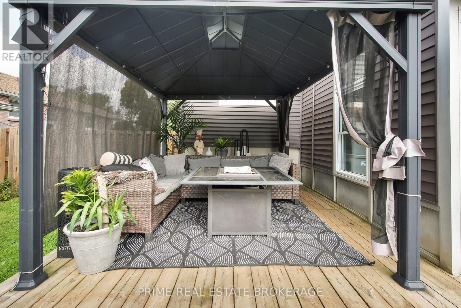 199 Vancouver Street, London East, Ontario  N5W 4R5 - Photo 38 - X12467775