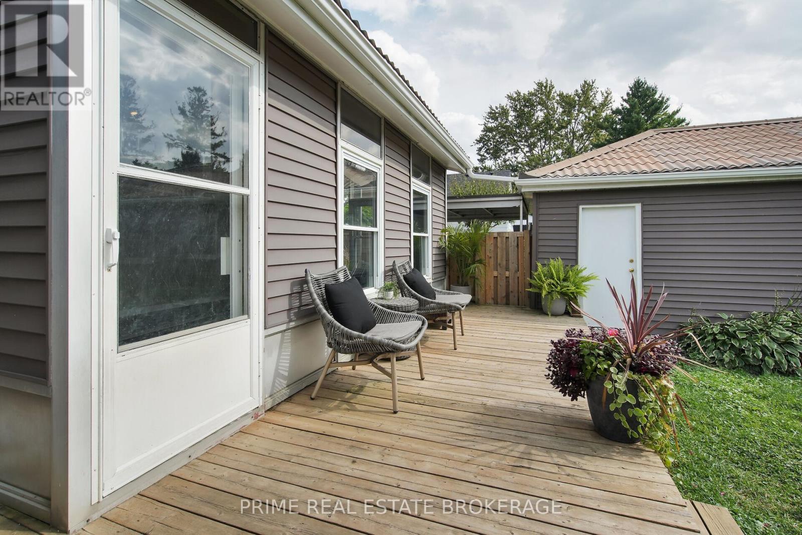 199 Vancouver Street, London East, Ontario  N5W 4R5 - Photo 39 - X12467775