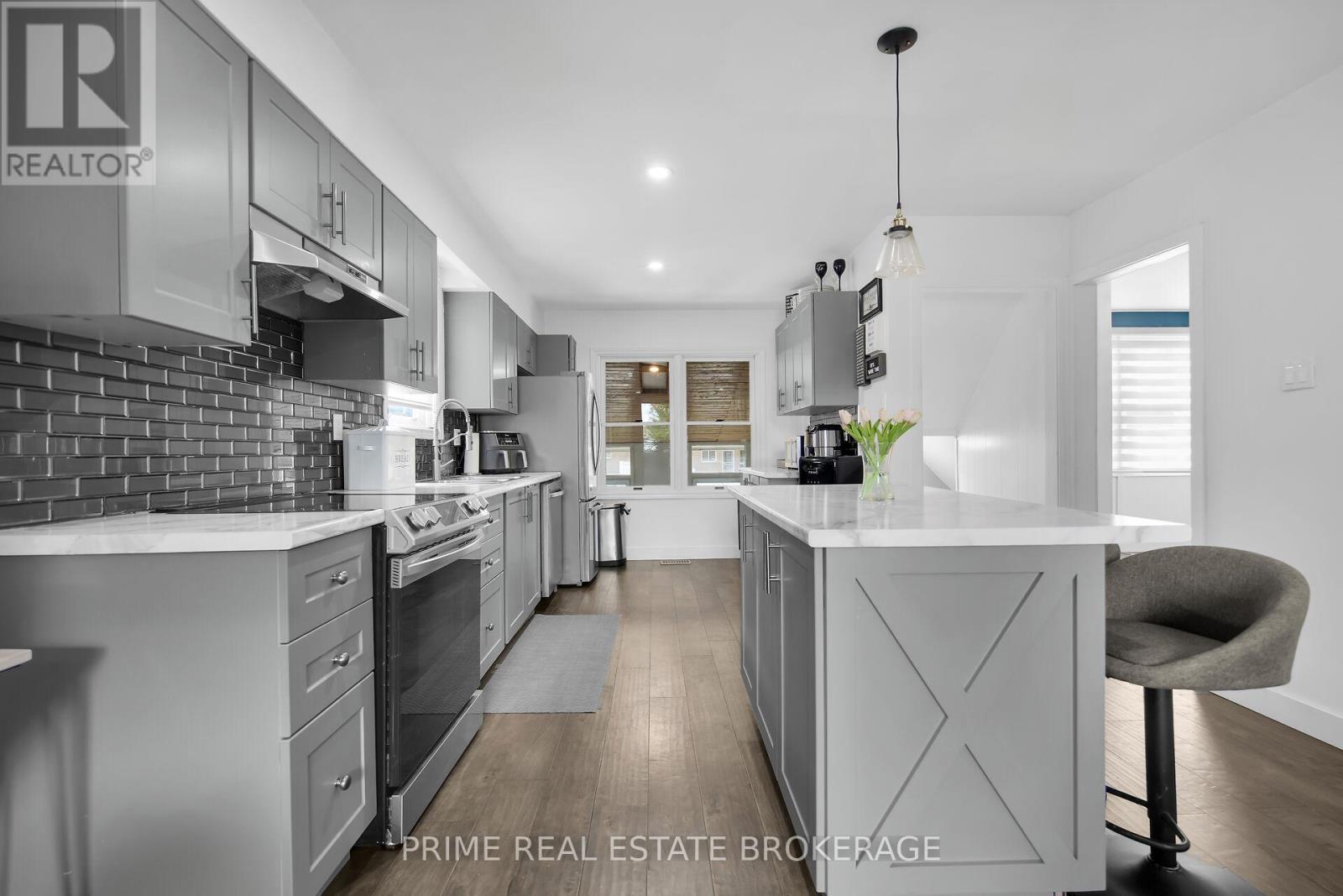 199 Vancouver Street, London East, Ontario  N5W 4R5 - Photo 9 - X12467775