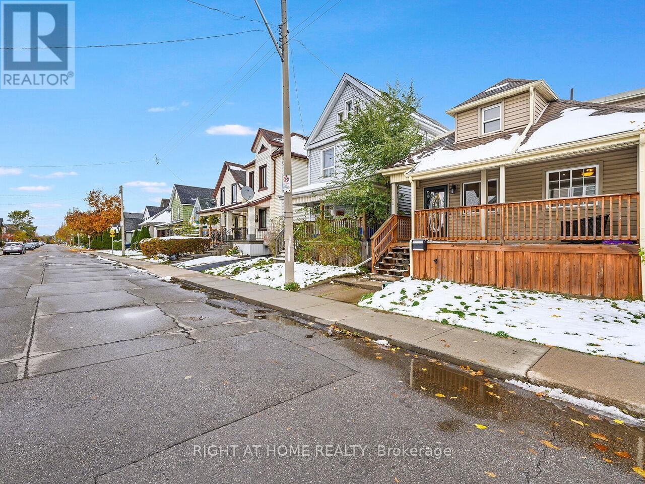 180 Rosslyn Avenue N, Hamilton, Ontario  L8L 7P7 - Photo 34 - X12544126