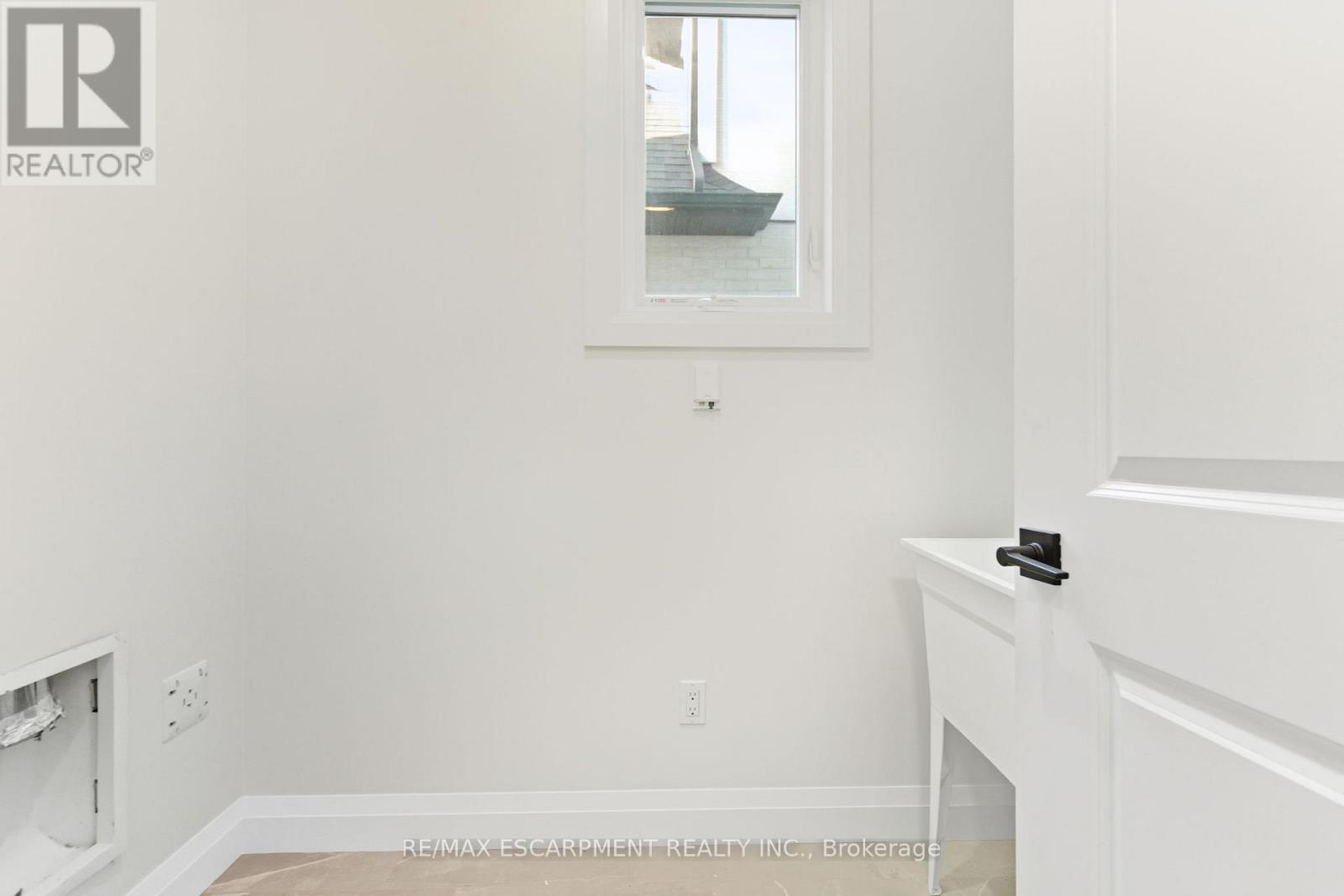 236 Mount Pleasant Street, Brantford, Ontario  N3T 1V1 - Photo 22 - X12544158