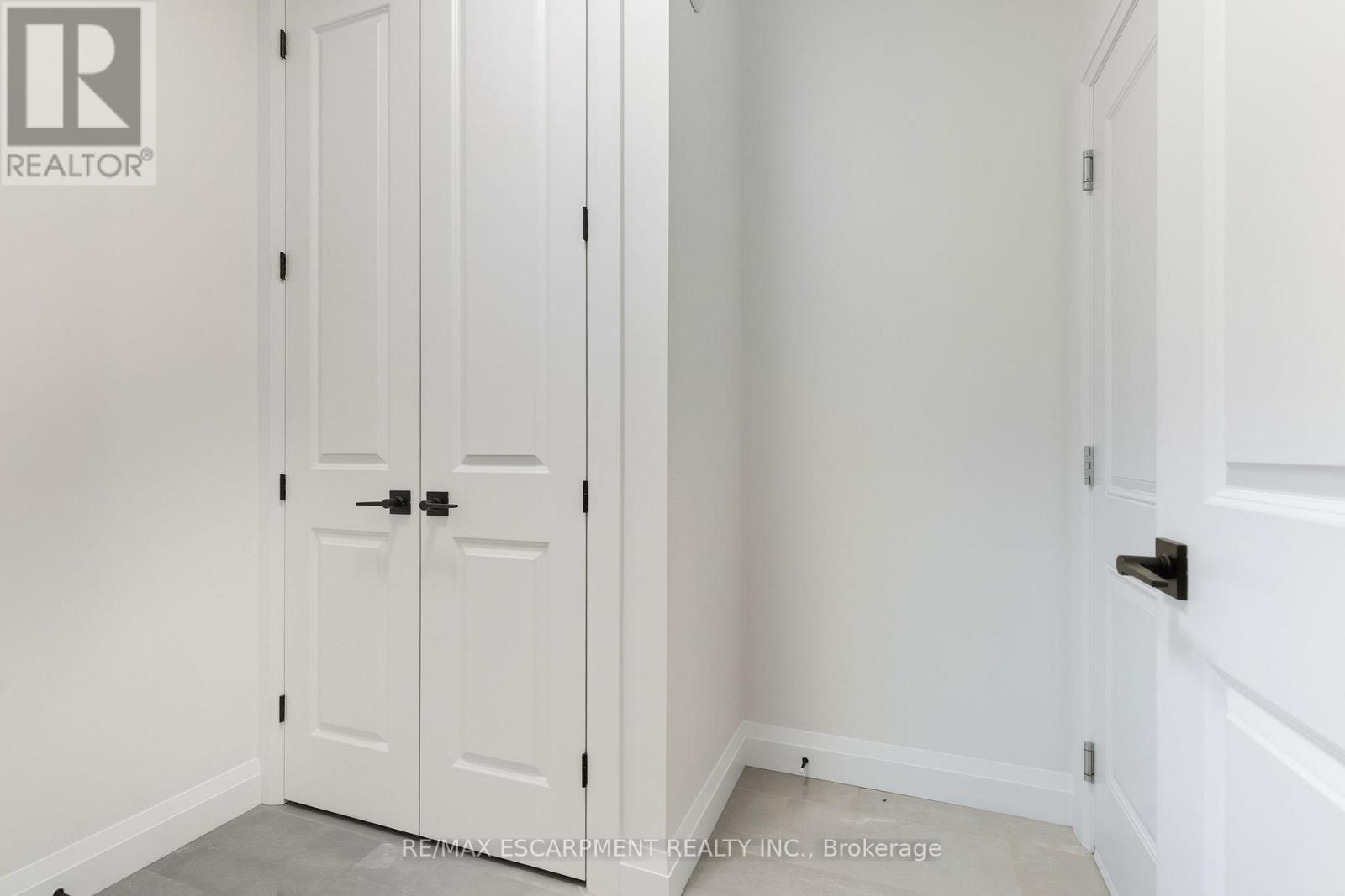 236 Mount Pleasant Street, Brantford, Ontario  N3T 1V1 - Photo 23 - X12544158