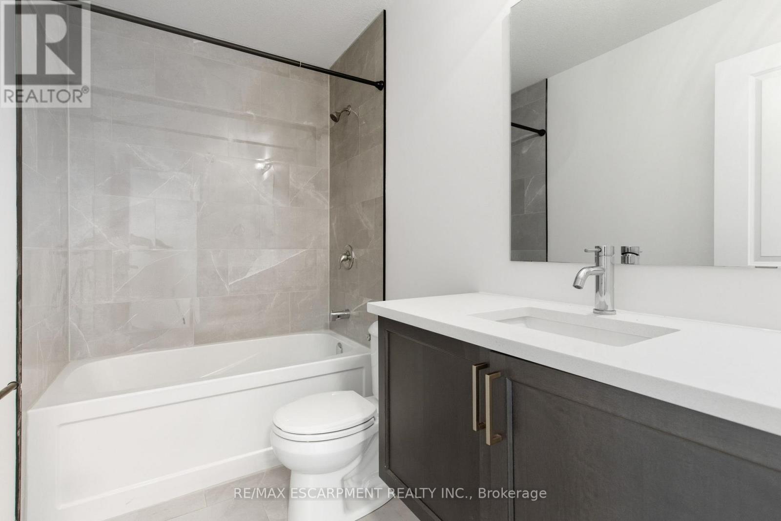 236 Mount Pleasant Street, Brantford, Ontario  N3T 1V1 - Photo 28 - X12544158