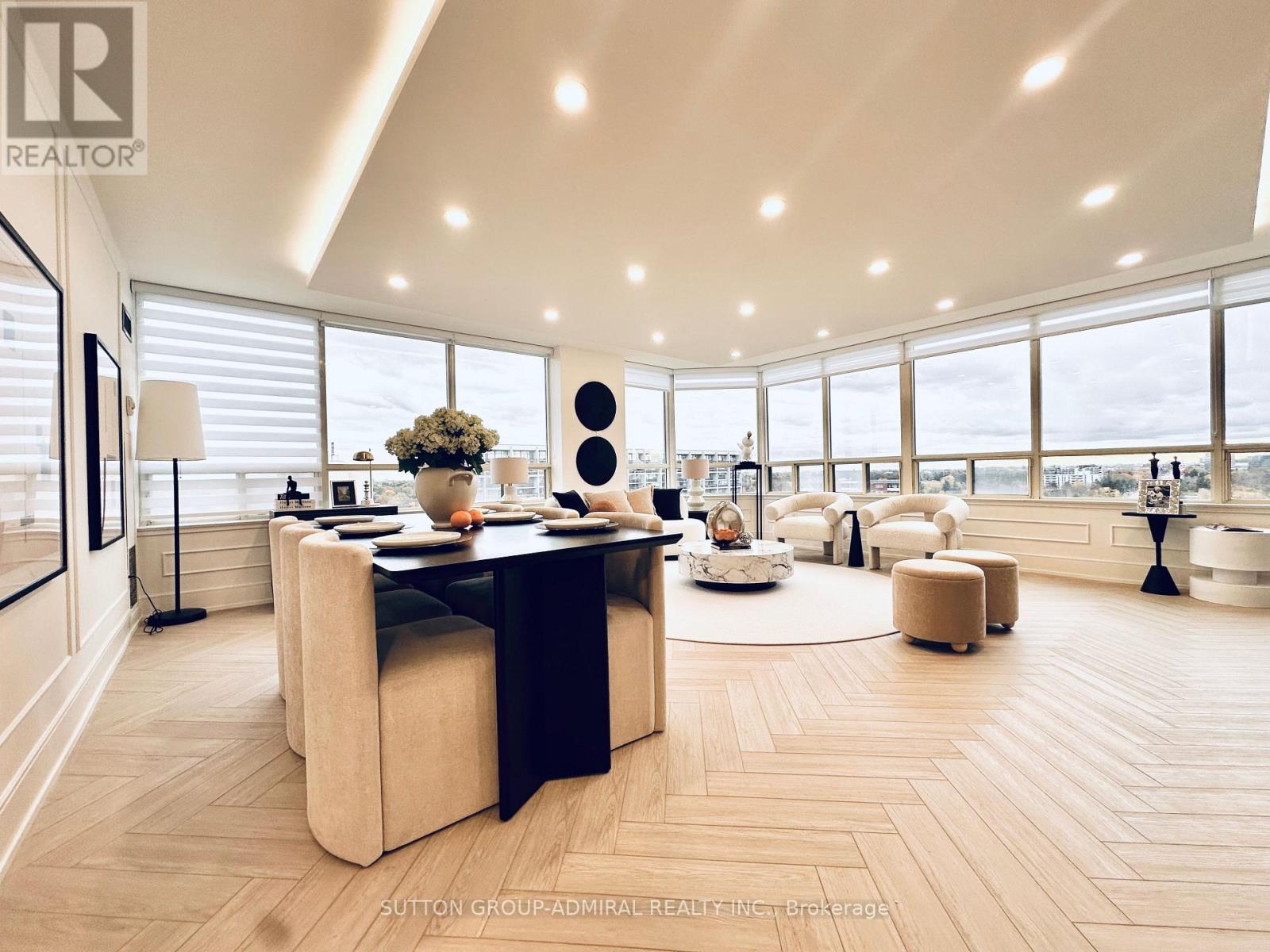 1204 - 10 TORRESDALE AVENUE, Toronto, Ontario