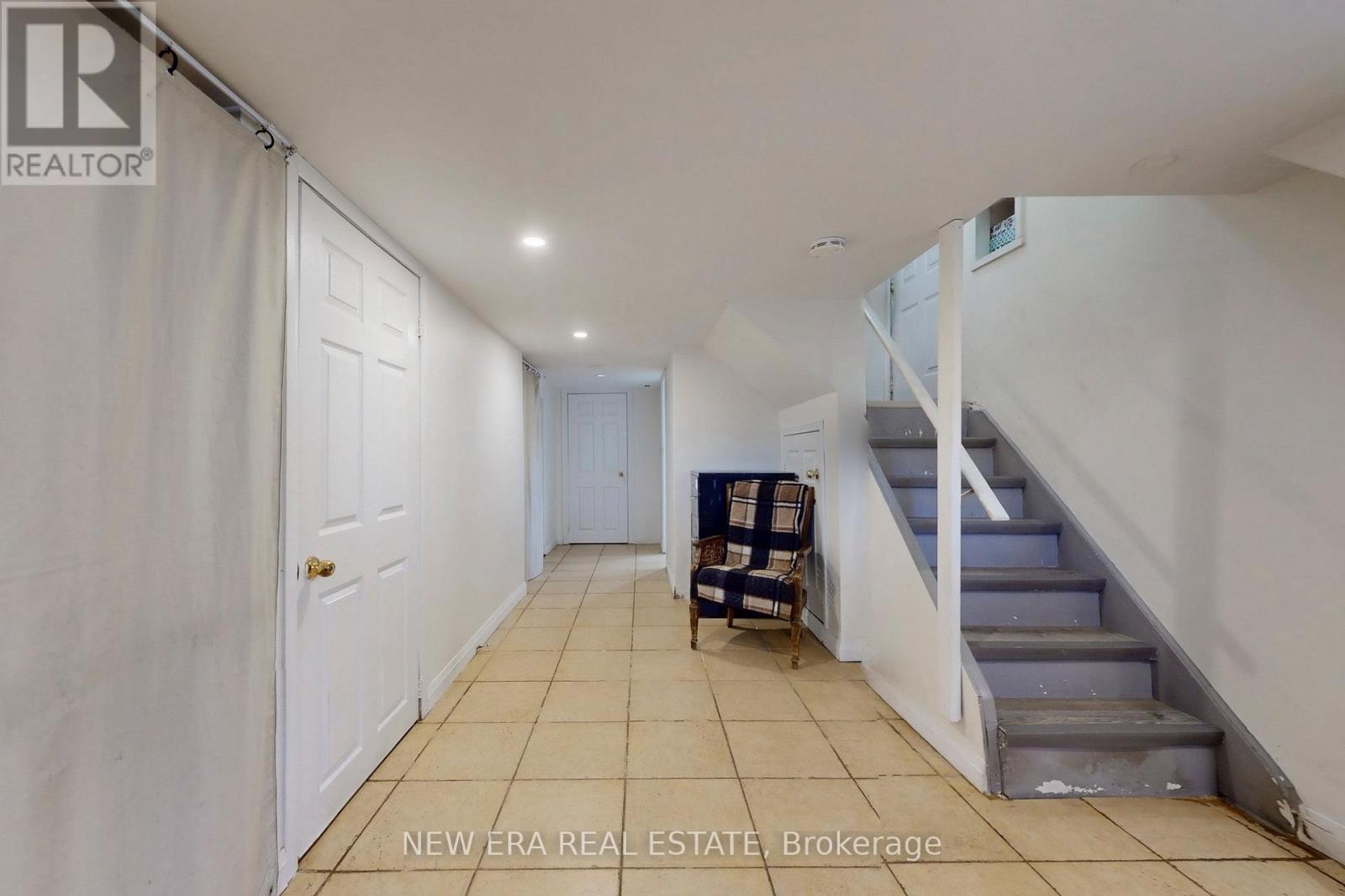 80 Renfield Street, Toronto, Ontario  M6M 4V7 - Photo 23 - W12542910