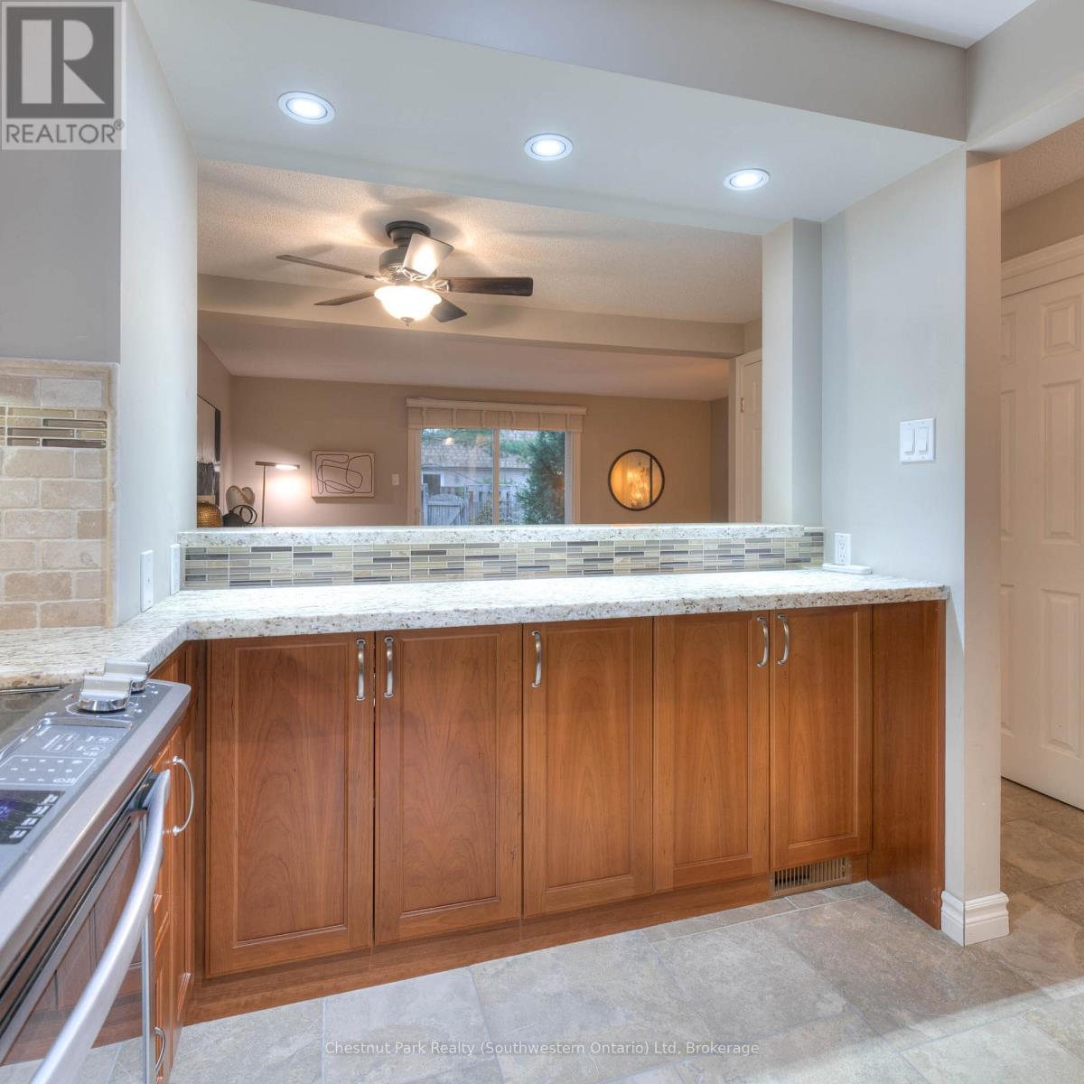 30 - 383 Edinburgh Road S, Guelph, Ontario  N1G 2K7 - Photo 8 - X12544248