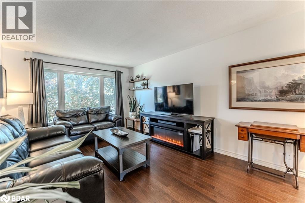 2 Carmichael Court, Orillia, Ontario  L3V 7R6 - Photo 3 - 40788283