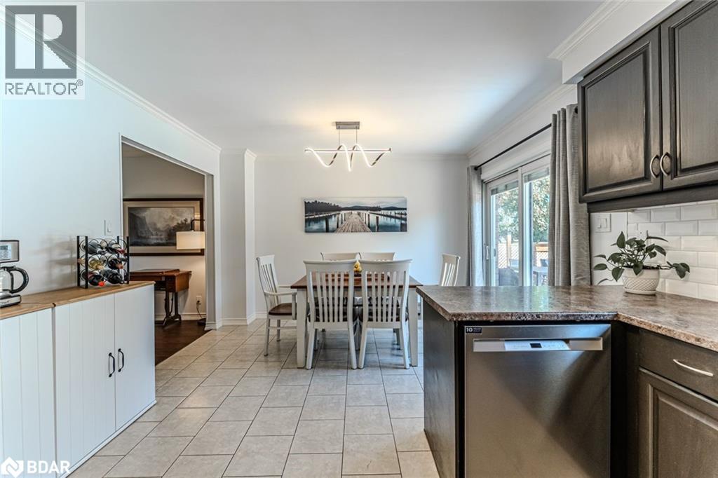 2 Carmichael Court, Orillia, Ontario  L3V 7R6 - Photo 4 - 40788283