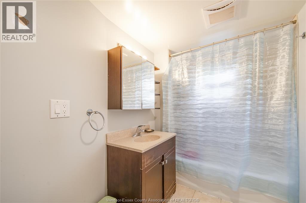 1056-60 Niagara, Windsor, Ontario  N9A 3V2 - Photo 42 - 25028728