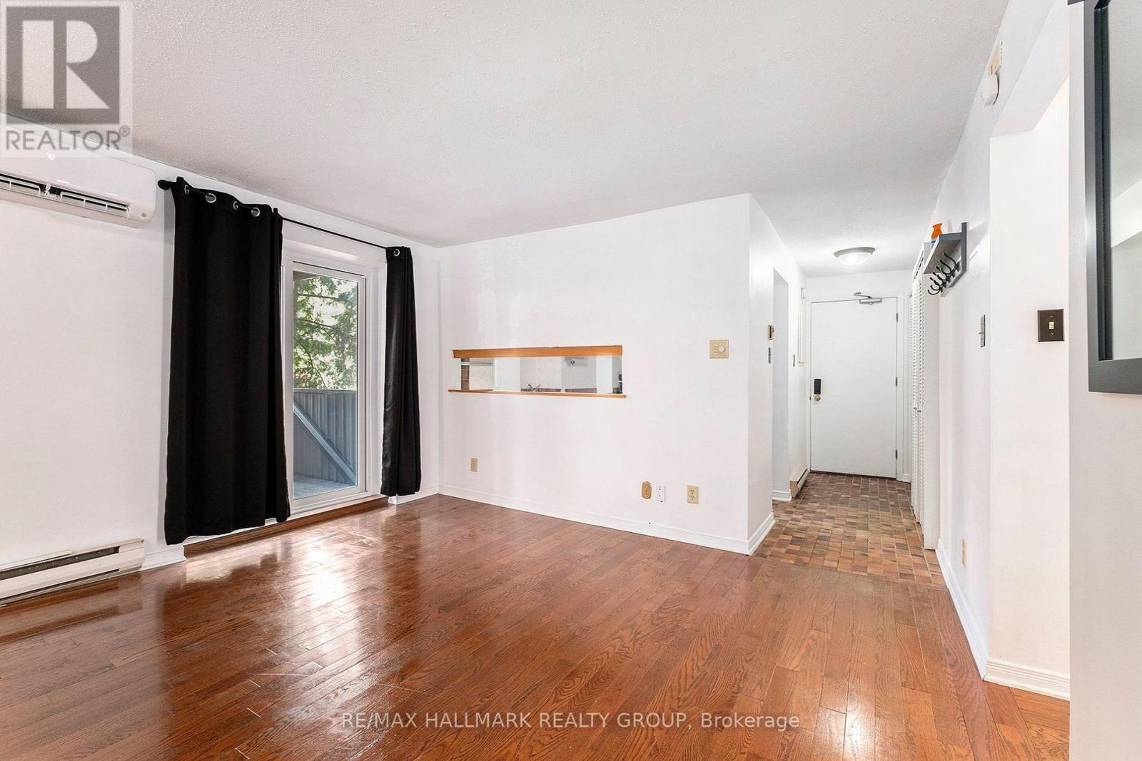 3 - 244 Charlotte Street, Ottawa, Ontario  K1N 8L3 - Photo 5 - X12360162