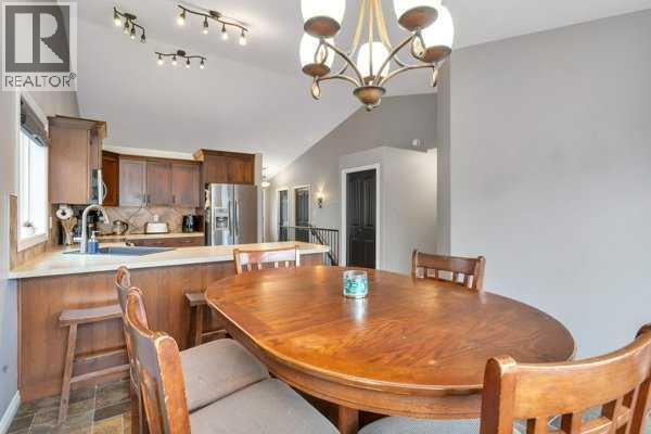 13 Coleman Crescent, Blackfalds, Alberta  T4M 0C7 - Photo 5 - A2242751