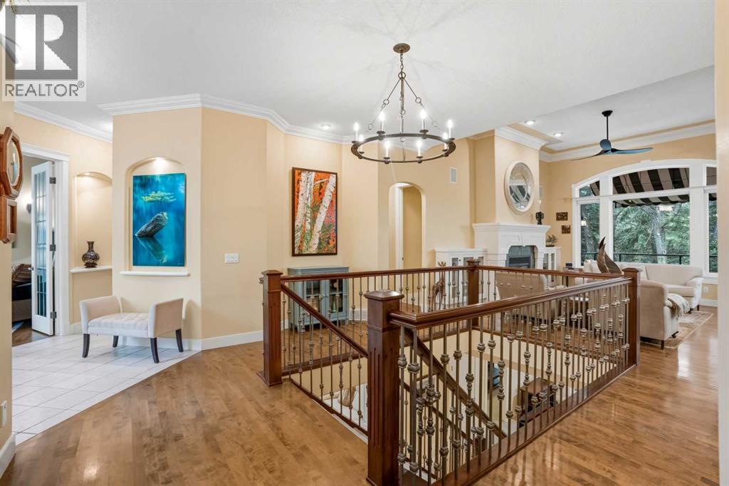 134 Discovery Ridge Boulevard Sw, Calgary, Alberta  T3H 4Y2 - Photo 6 - A2258271