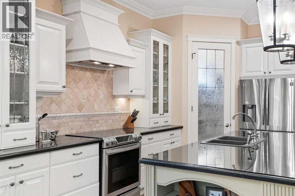 134 Discovery Ridge Boulevard Sw, Calgary, Alberta  T3H 4Y2 - Photo 17 - A2258271