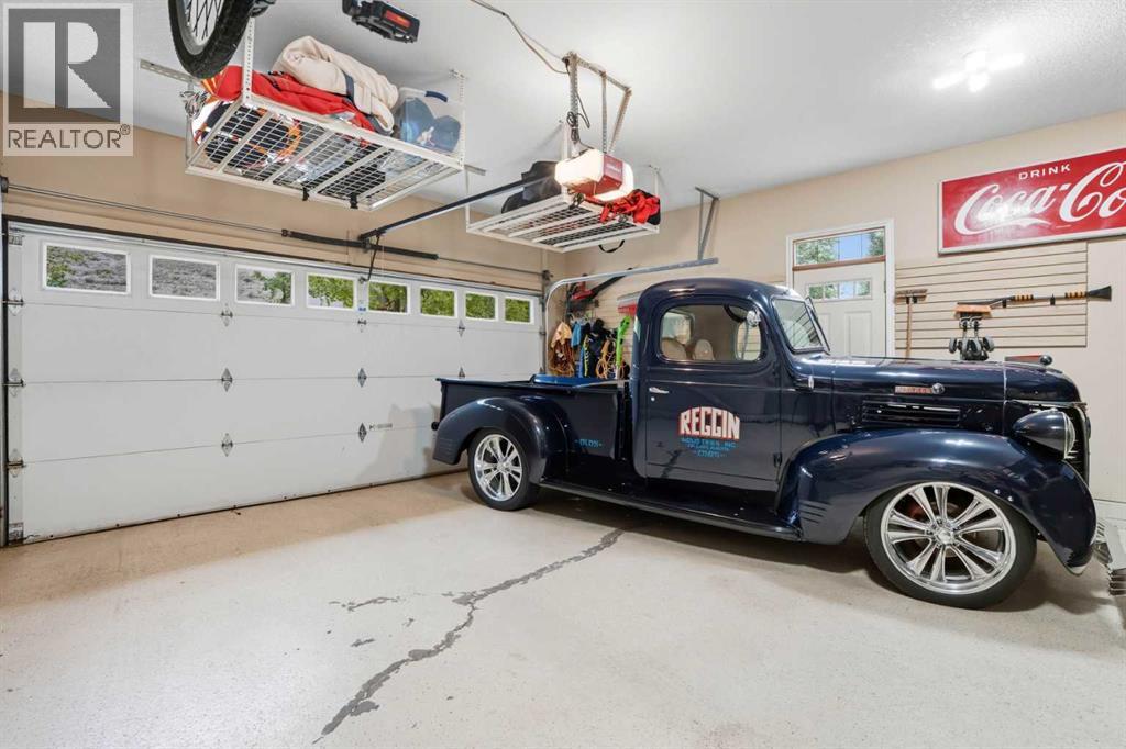 134 Discovery Ridge Boulevard Sw, Calgary, Alberta  T3H 4Y2 - Photo 48 - A2258271