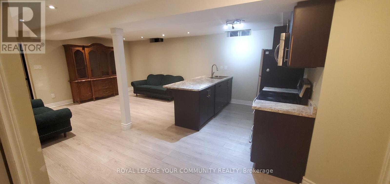 Basement - 61 Nightstar Drive, Richmond Hill, Ontario  L4C 8H8 - Photo 3 - N12509618