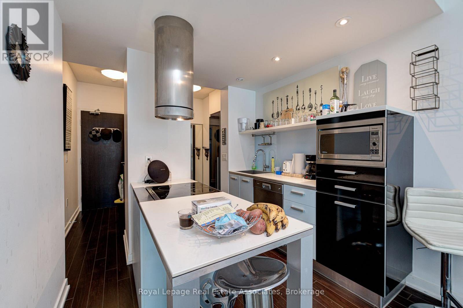 1206 - 38 Dan Leckie Way, Toronto, Ontario  M5V 2V6 - Photo 8 - C12544204