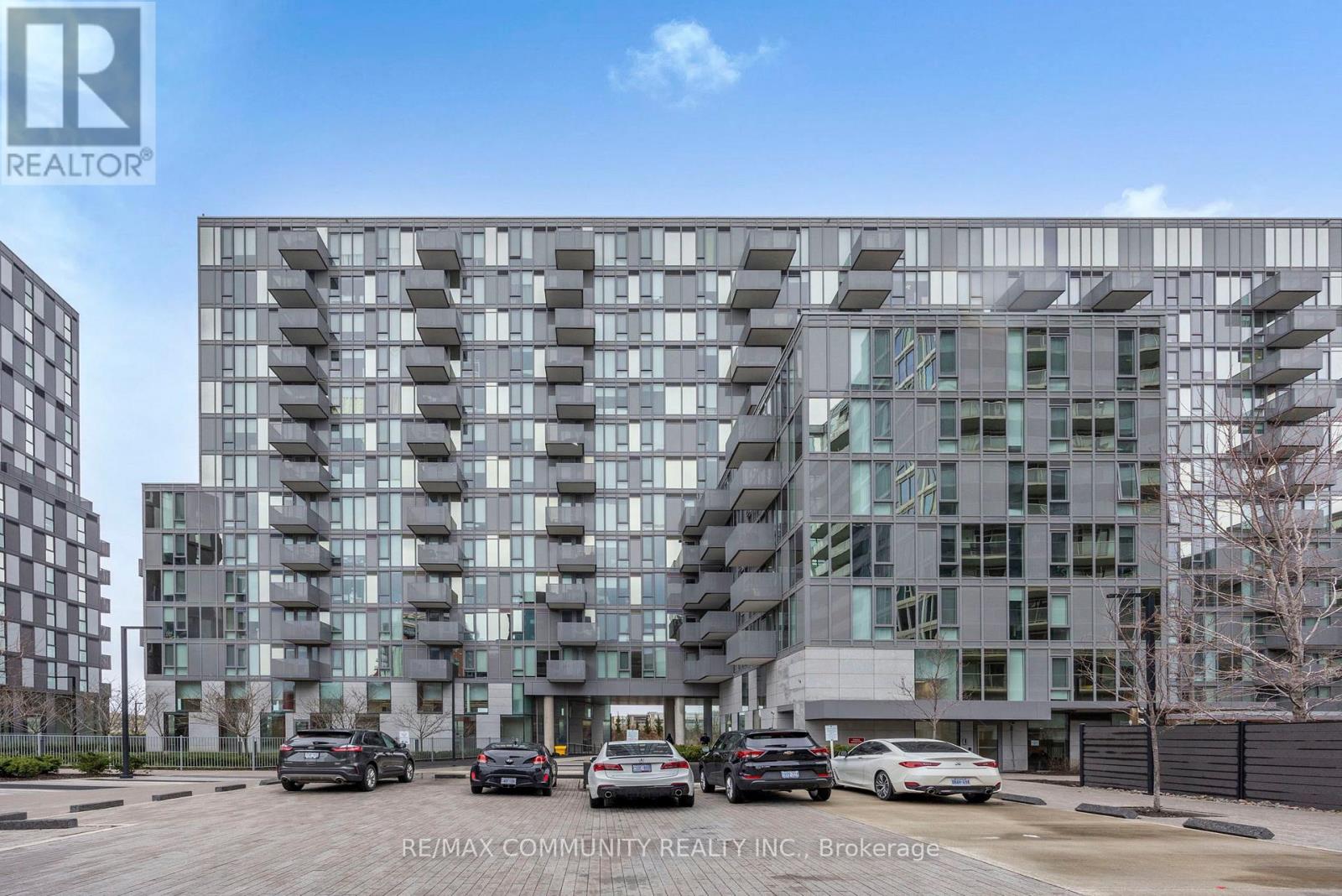 313 - 38 MONTE KWINTER COURT, Toronto, Ontario