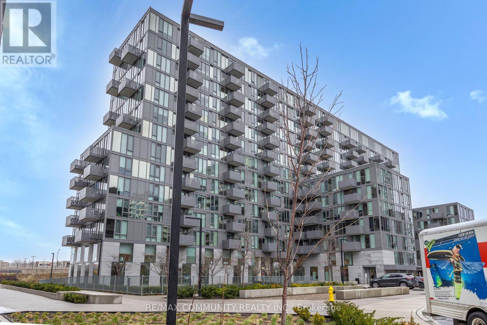 313 - 38 Monte Kwinter Court, Toronto, Ontario  M3H 0E2 - Photo 3 - C12544218