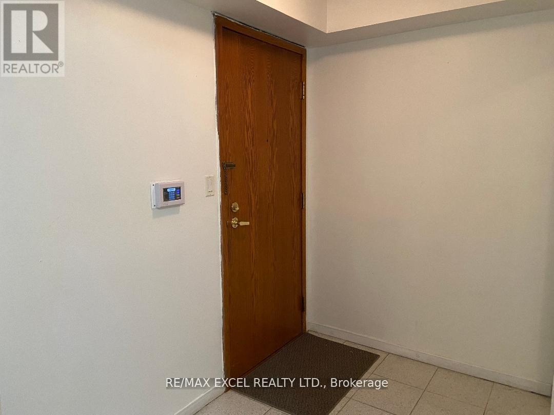 101 - 18 Hollywood Avenue, Toronto, Ontario  M2N 6P5 - Photo 4 - C12544240