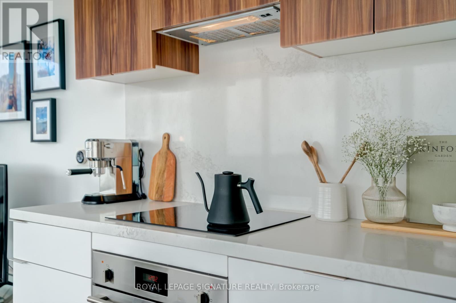 2710 - 185 Roehampton Avenue, Toronto, Ontario  M4P 0C6 - Photo 18 - C12544256