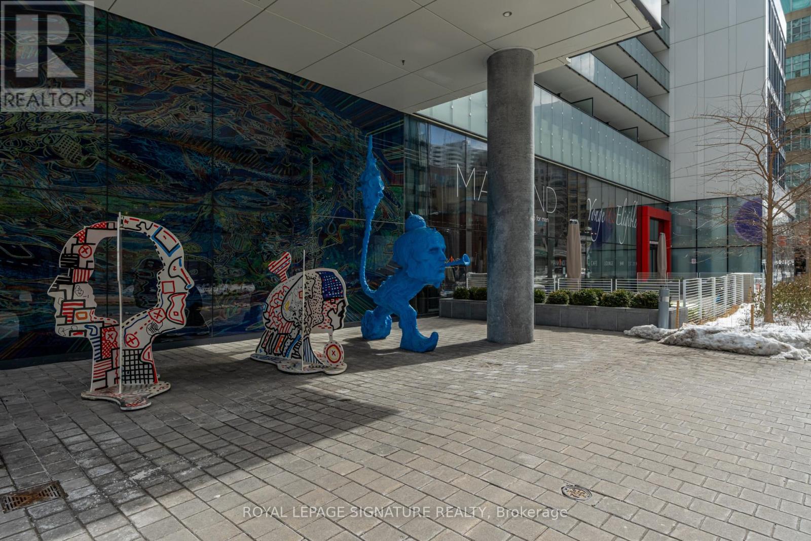 2710 - 185 Roehampton Avenue, Toronto, Ontario  M4P 0C6 - Photo 2 - C12544256