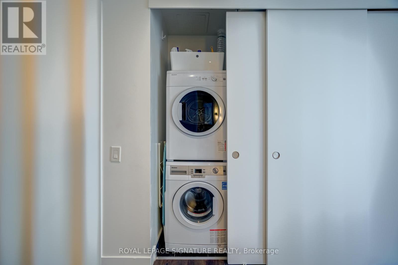 2710 - 185 Roehampton Avenue, Toronto, Ontario  M4P 0C6 - Photo 30 - C12544256