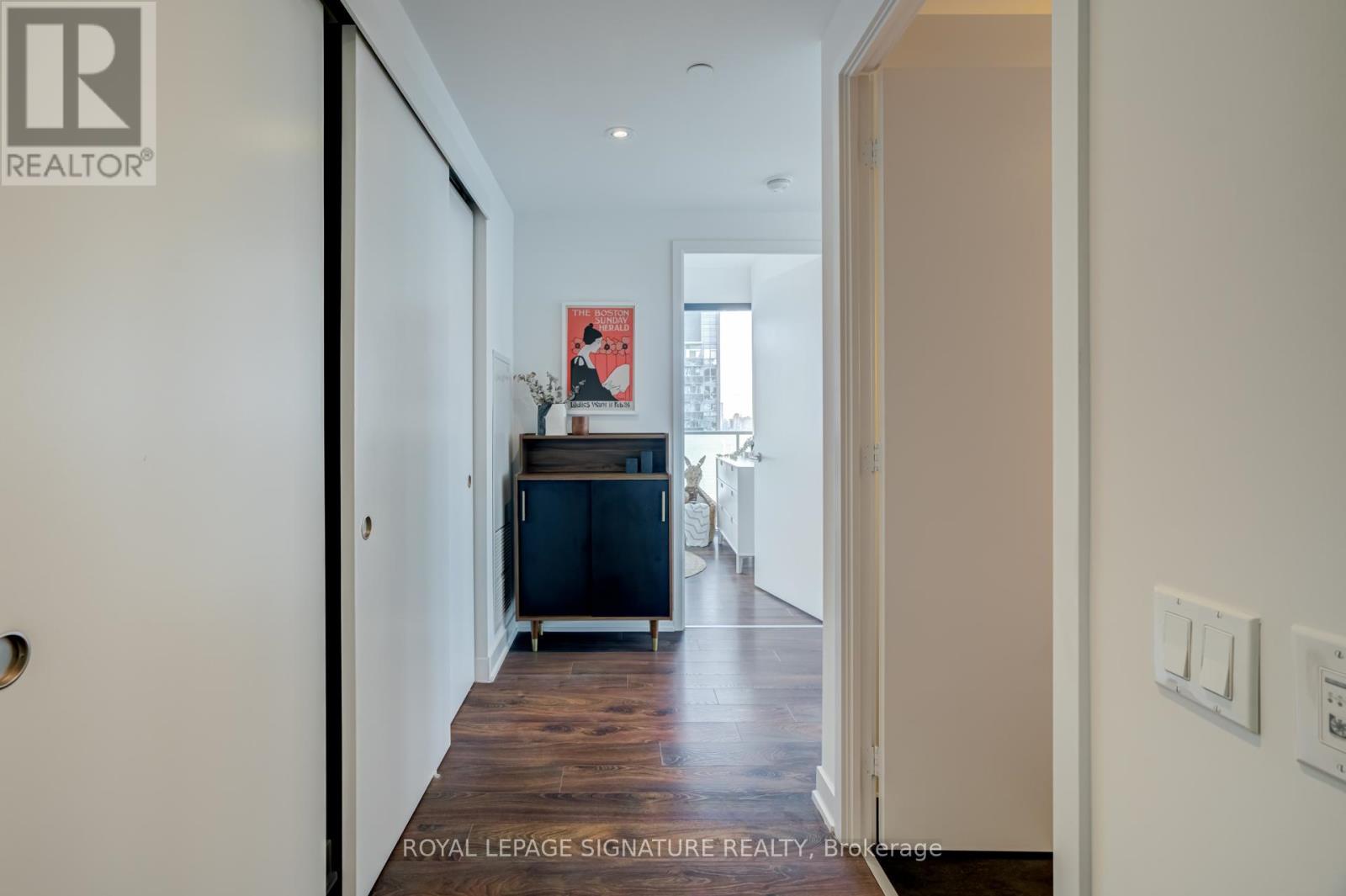 2710 - 185 Roehampton Avenue, Toronto, Ontario  M4P 0C6 - Photo 7 - C12544256