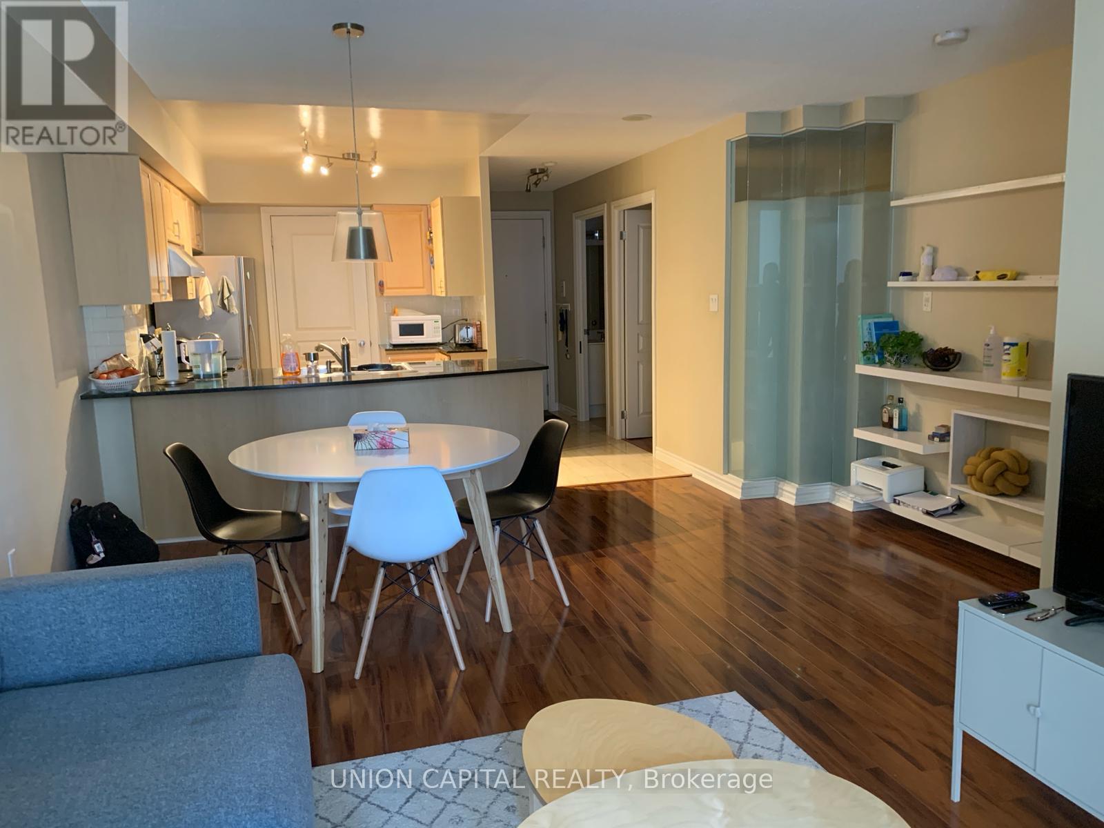 1205 - 801 Bay Street, Toronto, Ontario  M5S 1Y9 - Photo 4 - C12544266