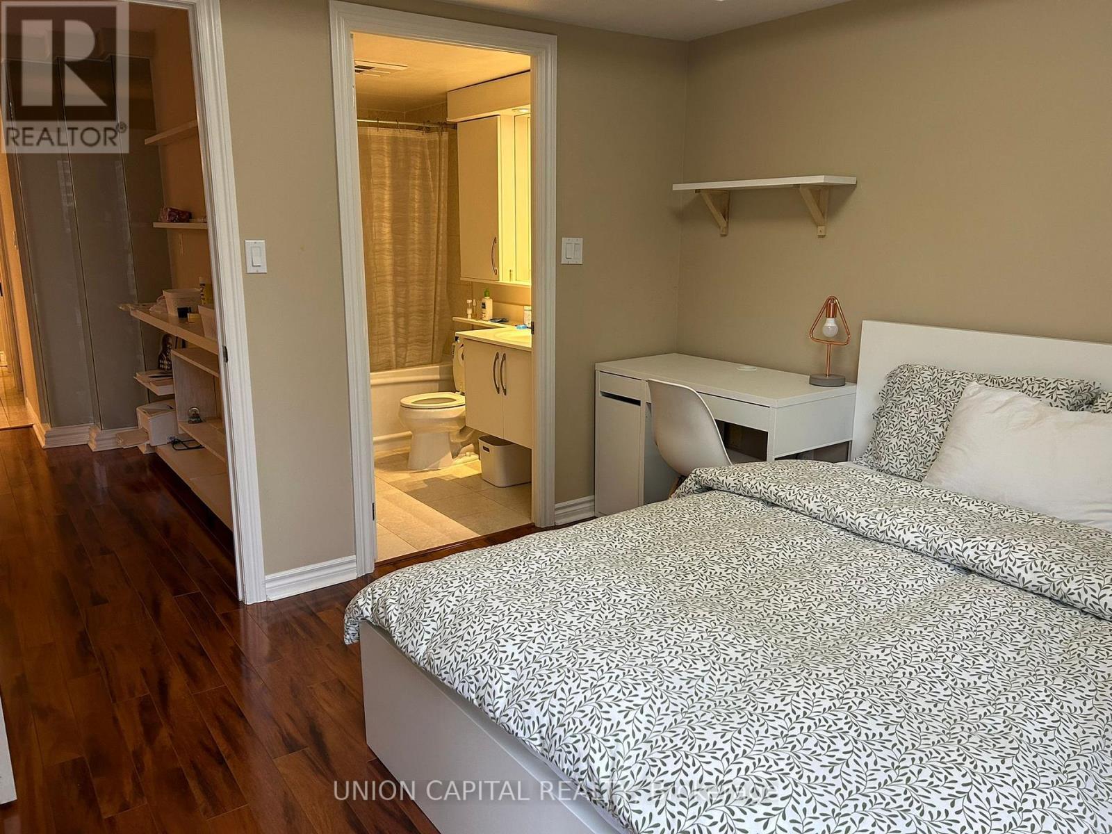 1205 - 801 Bay Street, Toronto, Ontario  M5S 1Y9 - Photo 9 - C12544266